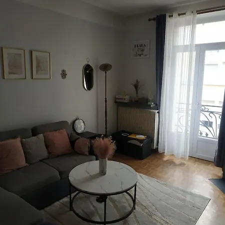 Hyper Centre Apartment *